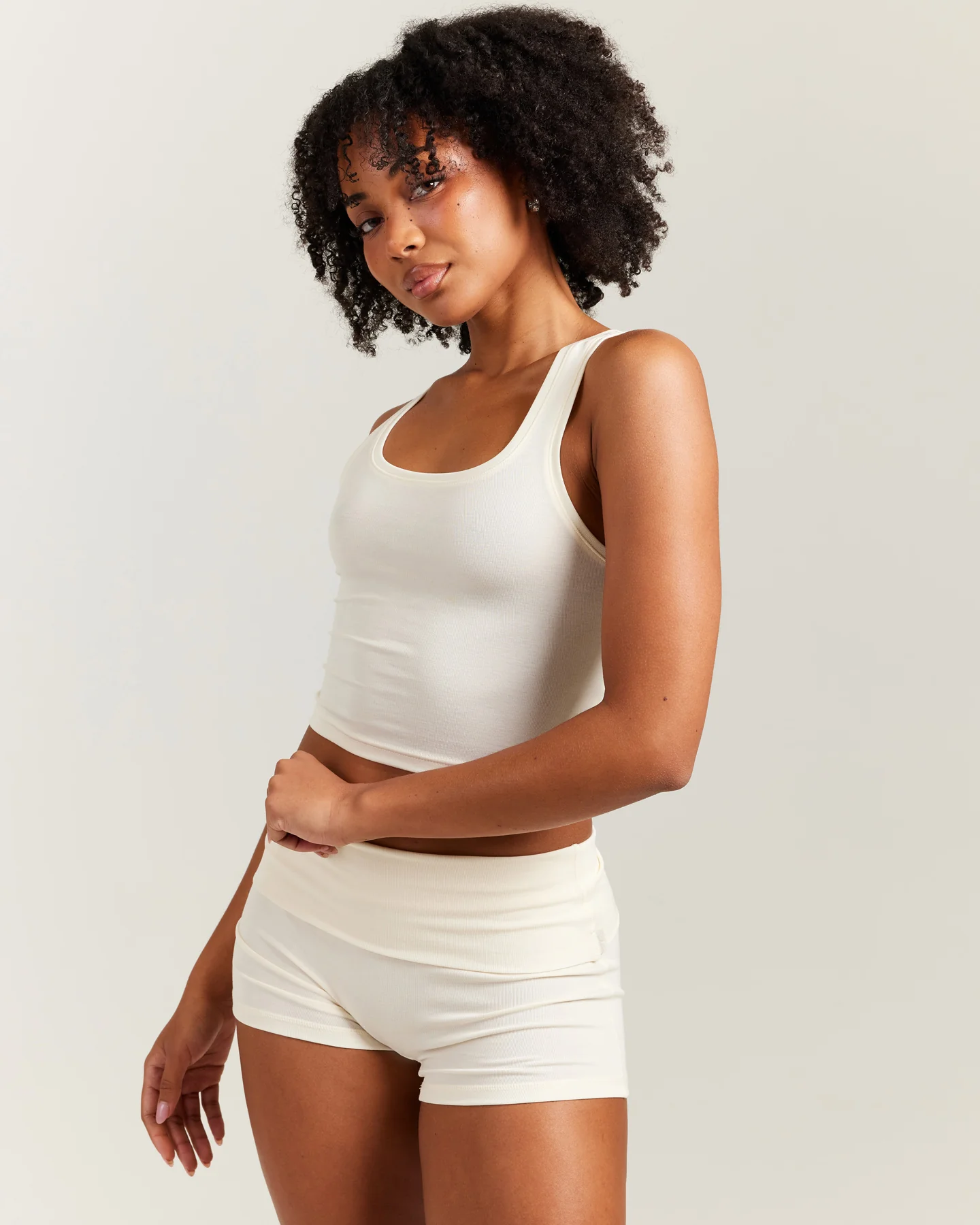 EE Lounge Singlet - Vanilla - Image 3