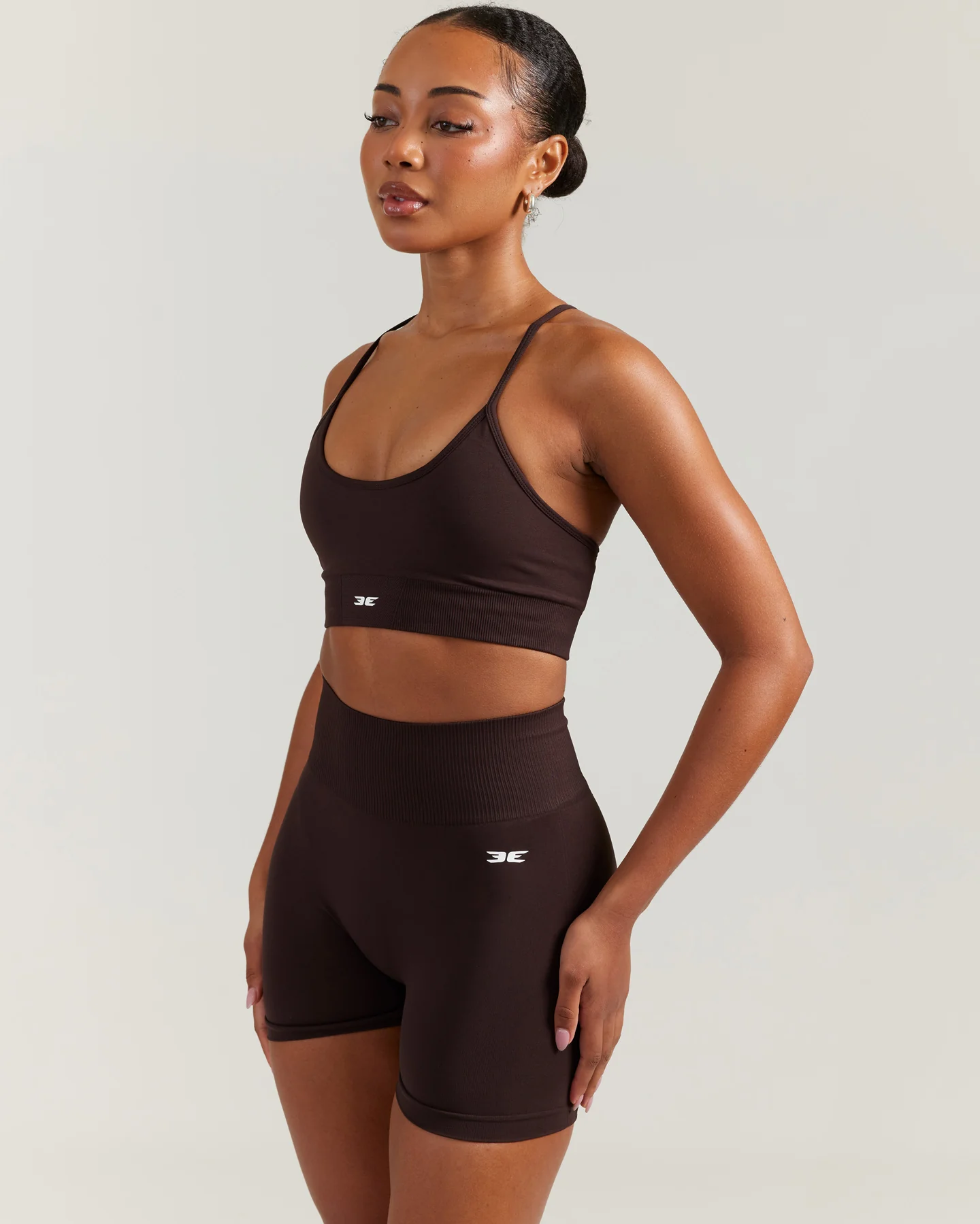 Elite Seamless Cross Strap Bra - Espresso - Image 4