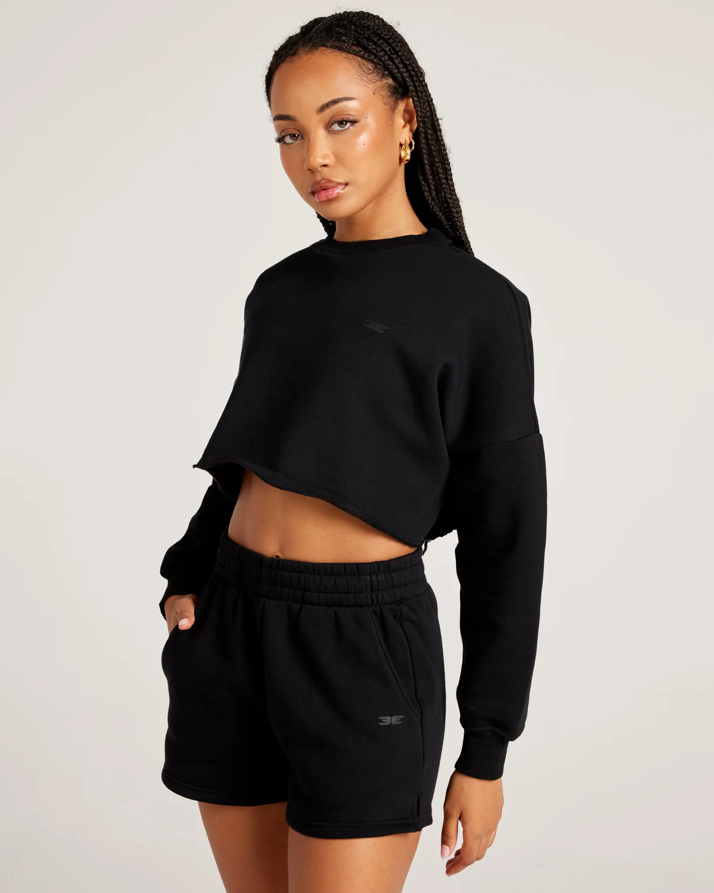 Omni Cropped Crewneck - Black/Black - Image 3