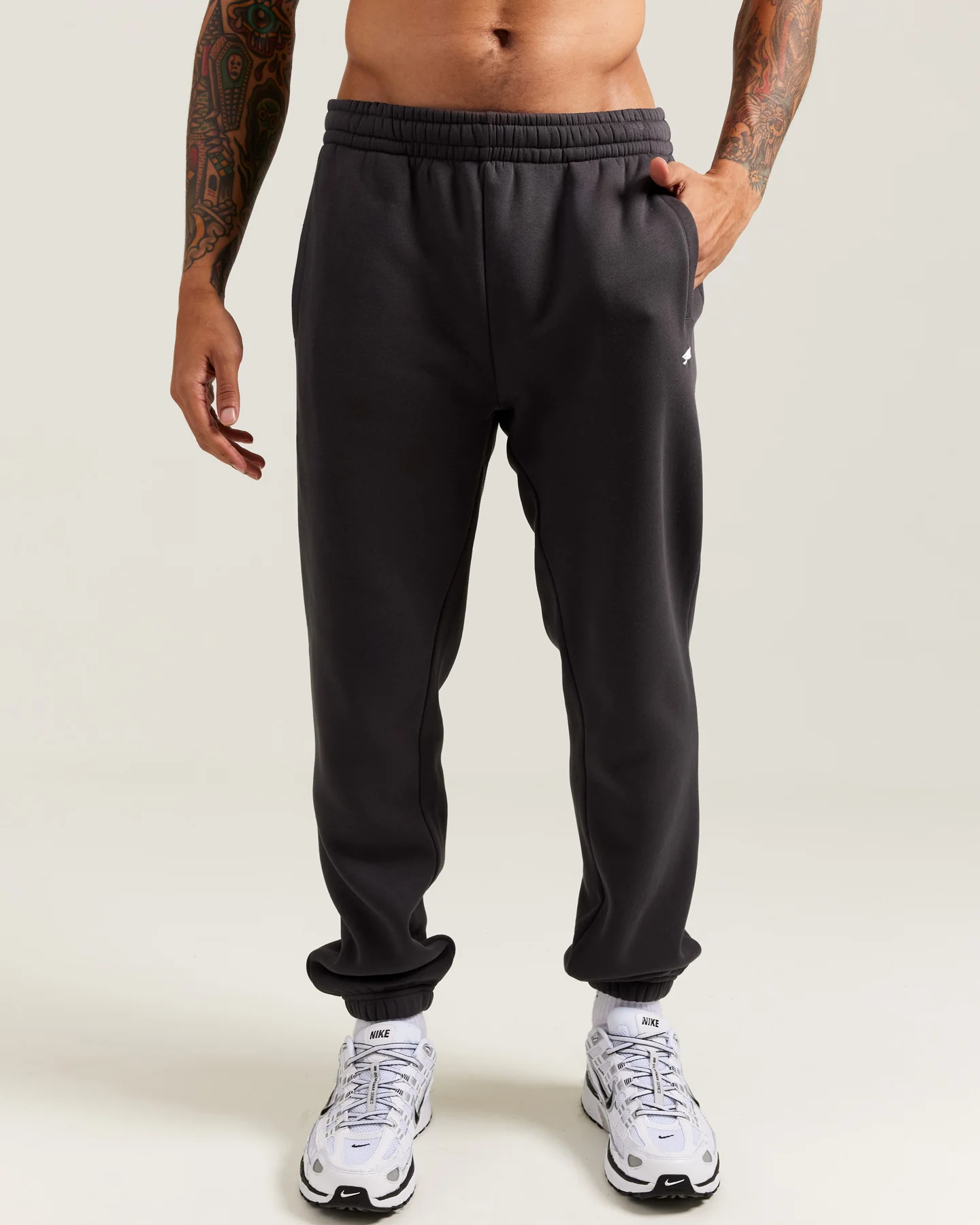 Omni Jogger - Charcoal/White - Image 3