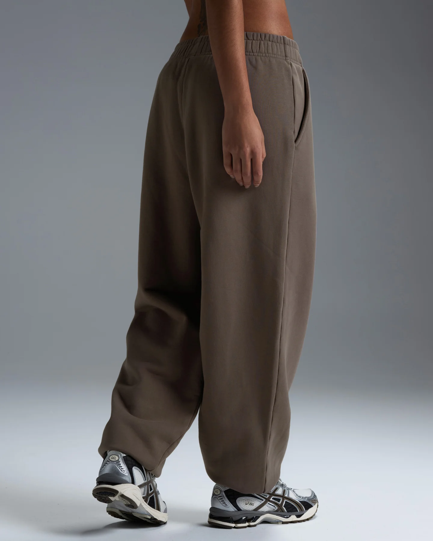 Premium Heavyweight Oversized Joggers - Dark Taupe - Image 12