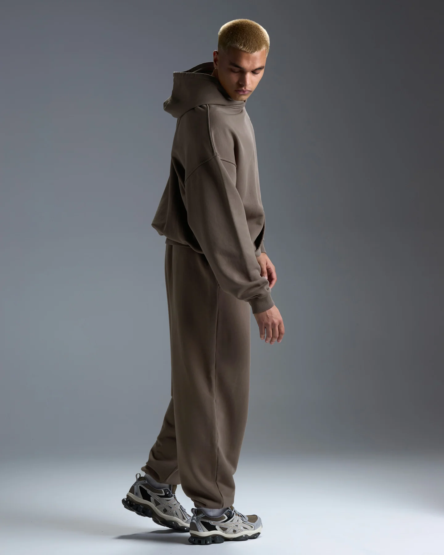 Premium Heavyweight Oversized Joggers - Dark Taupe - Image 8